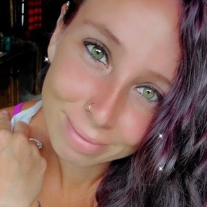 Meet your Posher, Alisha